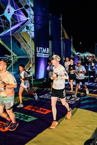 BIB: 
                            <button type="button" onclick="openModal(25250404)" class="btn btn-primary btn-sm float-right btn-popup" data-toggle="modal" data-target=".modal-high-quality">
                        <i class="fas fa-shopping-cart"></i> Add to Cart
                    </button>
                                            <button type="button" onclick="isThisMe(25250404, true)" class="btn btn-success btn-sm float-right btn-popup btn-isme hidden" data-toggle="tooltip" data-placement="bottom" title="นี่คือรูปของคุณใช่ไหม คลิกที่นี่เพื่อเอาเข้าอัลบั้ม">
                        <i class="fas fa-plus"></i> Add to album
                    </button>
                    <button type="button" onclick="isThisMe(25250404, false)" class="btn btn-warning btn-sm float-right btn-popup btn-isnotme hidden">
                        <i class="fas fa-ban"></i> Remove from album
                    </button>